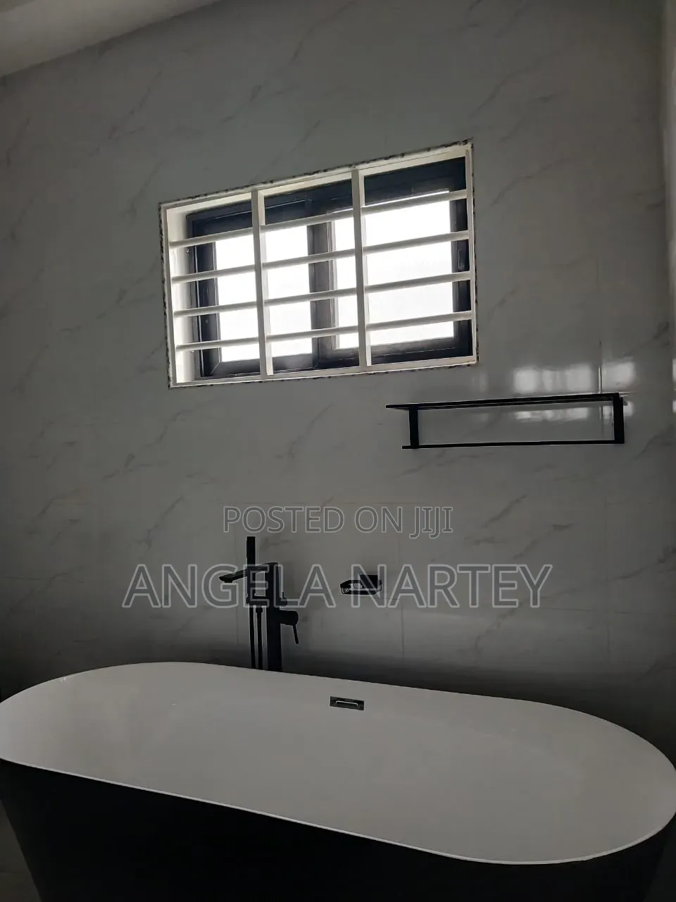 4bdrm House in Sakumono Estates, Accra Metropolitan for sale