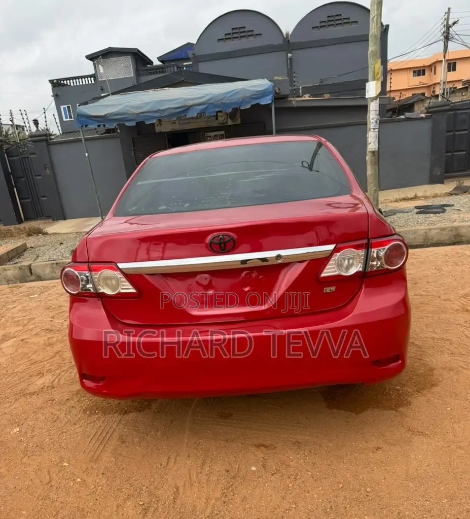 Toyota Corolla LE 4dr Sedan (1.8L 4cyl 4A) 2012 Red