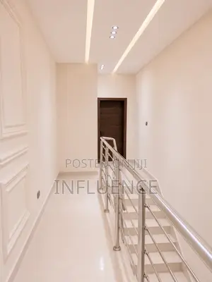 3bdrm House in Lakeside, East Legon for sale