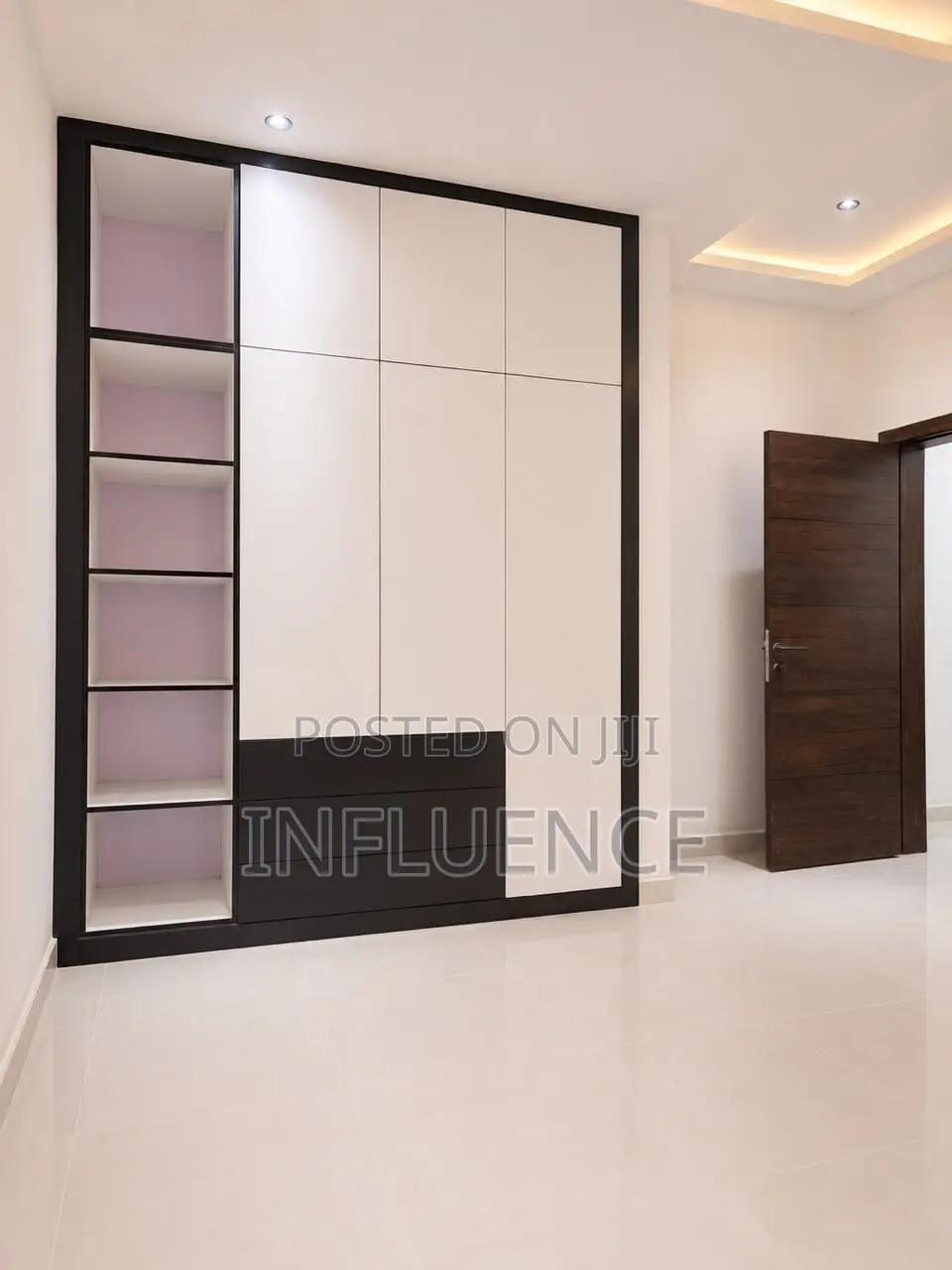 3bdrm House in Lakeside, East Legon for sale
