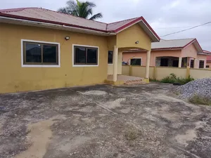 3 Bedroom Self Compound for Rent at Kasoa Adade