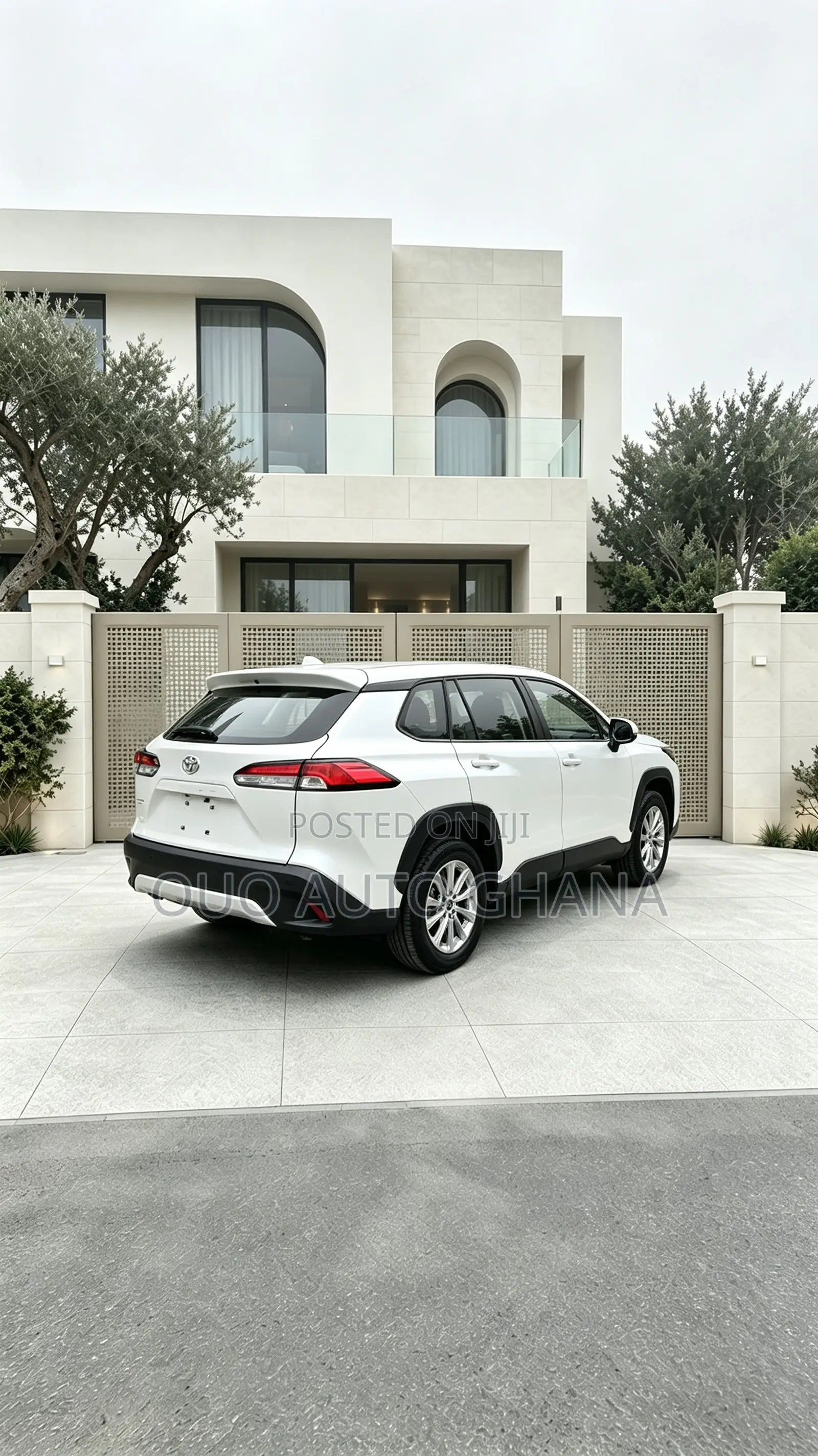 Toyota Corolla Cross 2024 White