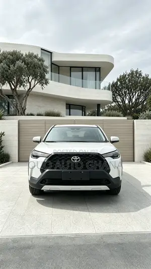 Toyota Corolla Cross 2023 White