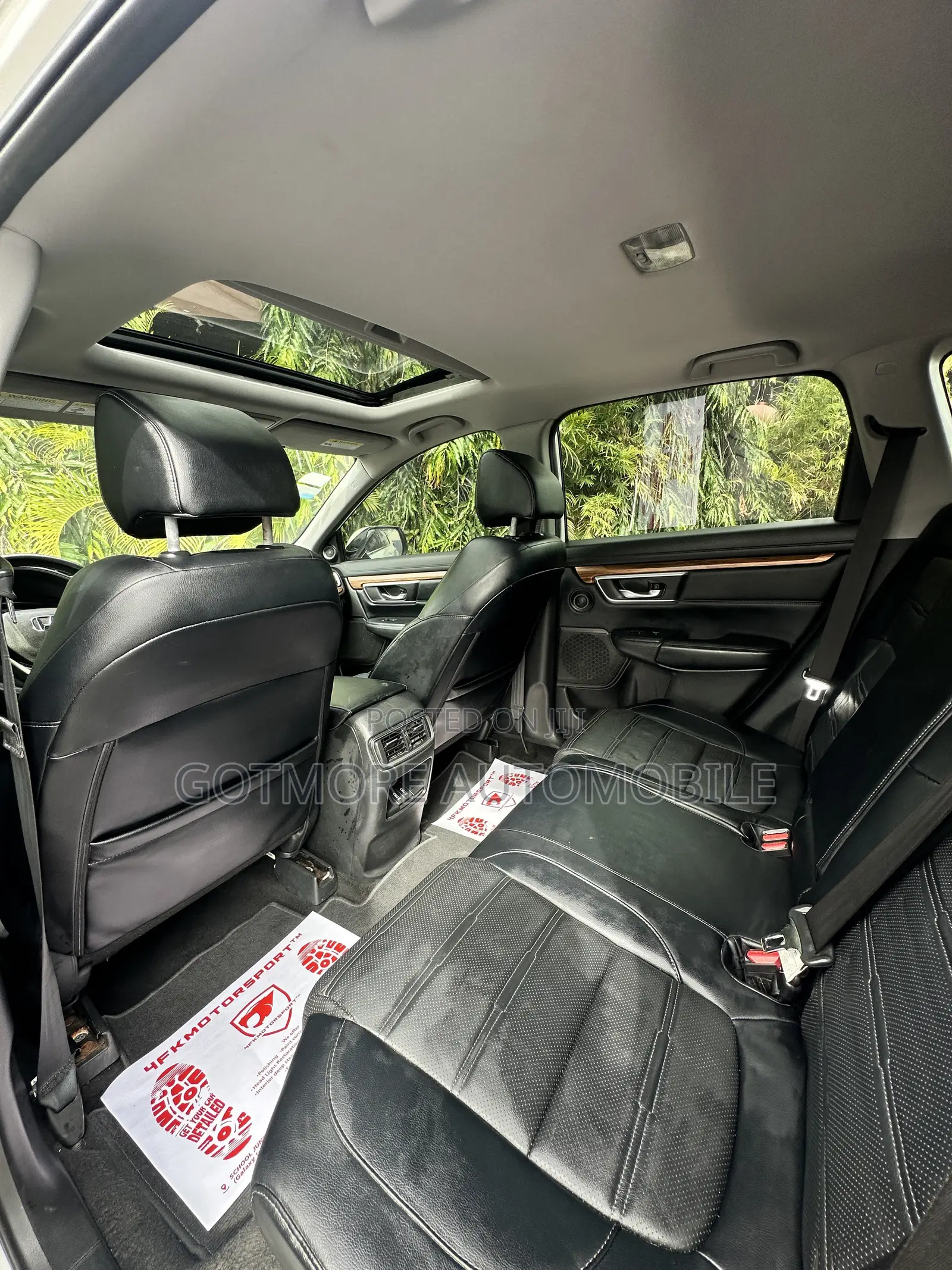 Honda CR-V Touring 4dr SUV AWD (1.5L 4cyl CVT) 2017 White
