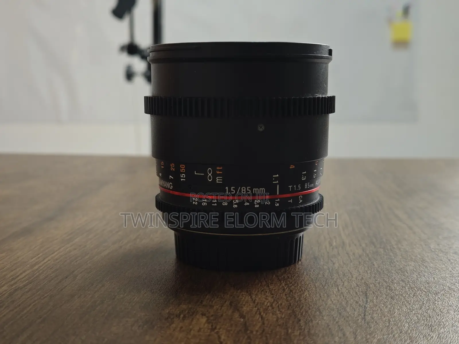 Samyang Sanyo 85mm 1.5 Ultra Wide Angle Lens
