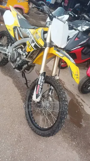 Yamaha 2017 Yellow