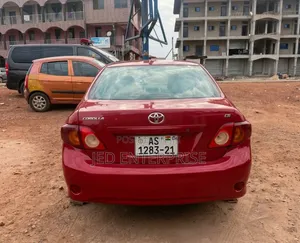 Toyota Corolla 2010 Red