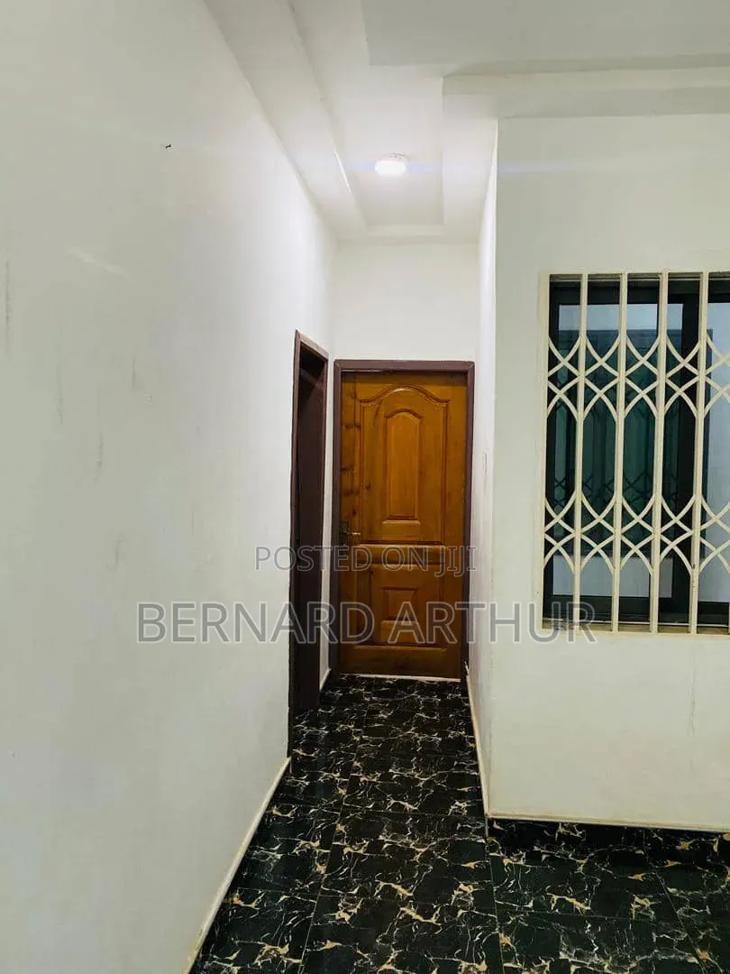 1bdrm Room & Parlour in Bernard Agency, Amasaman for rent