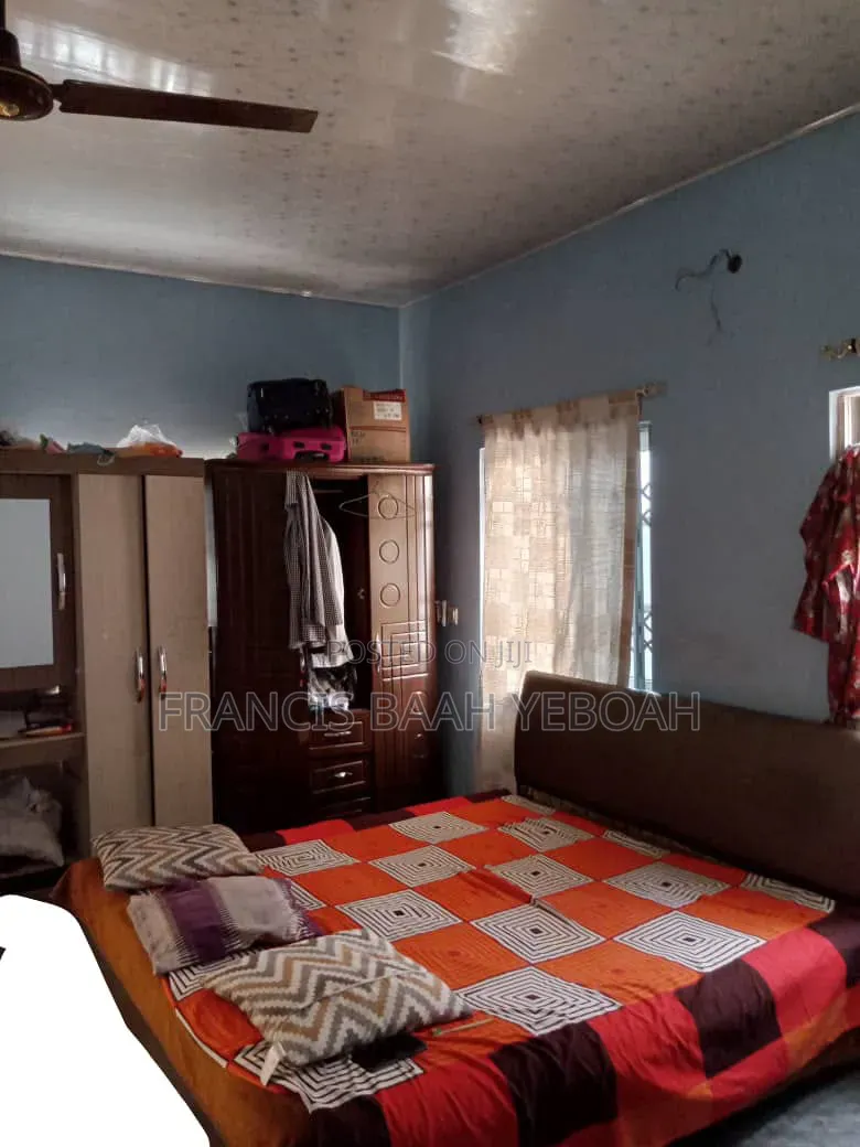 4bdrm House in Shining Star Real, Awutu Senya East Municipal for sale