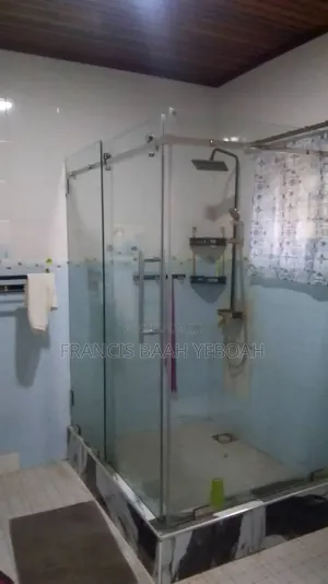 4bdrm House in Shining Star Real, Accra Metropolitan for sale