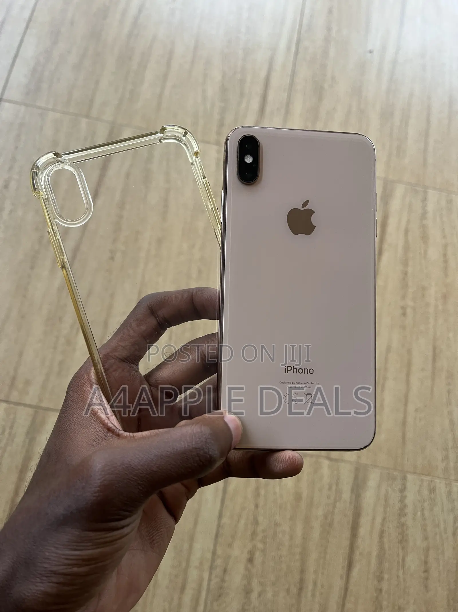 Apple iPhone XS Max 64 GB Gold