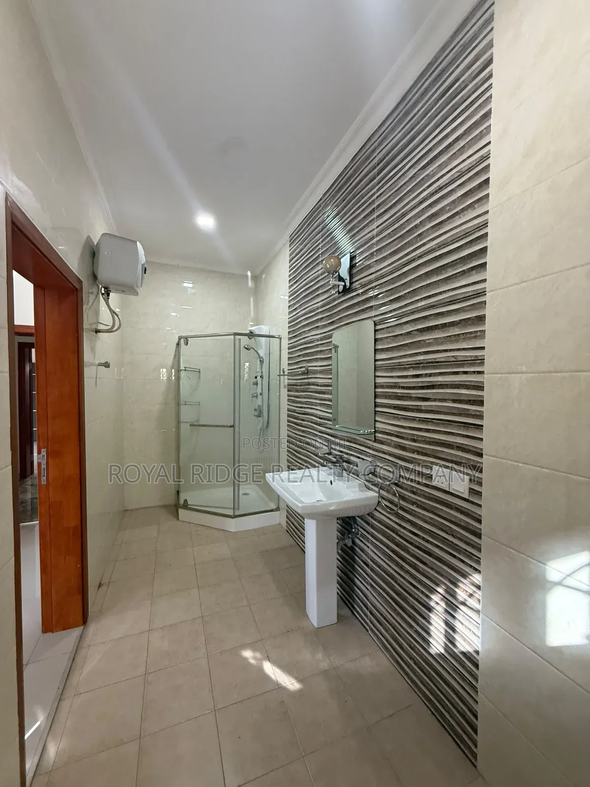 Furnished 4bdrm House in East Legon Around A, Accra Metropolitan