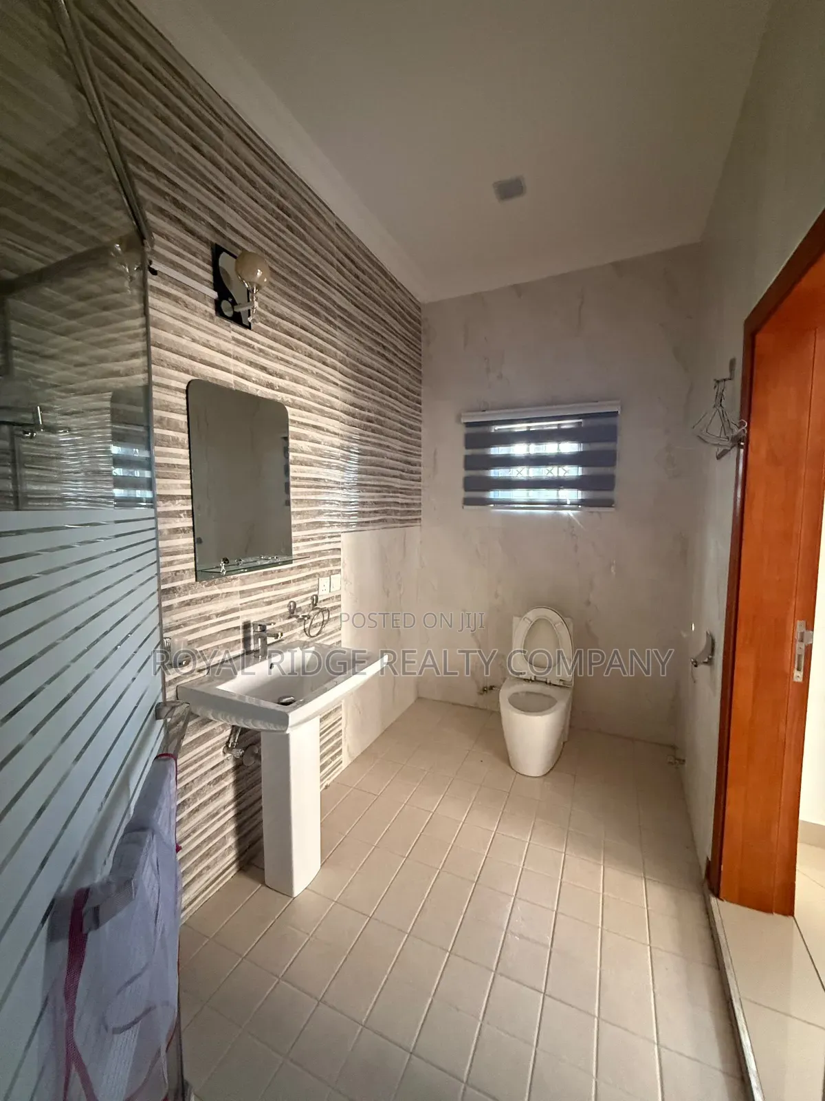Furnished 4bdrm House in East Legon Around A, Accra Metropolitan