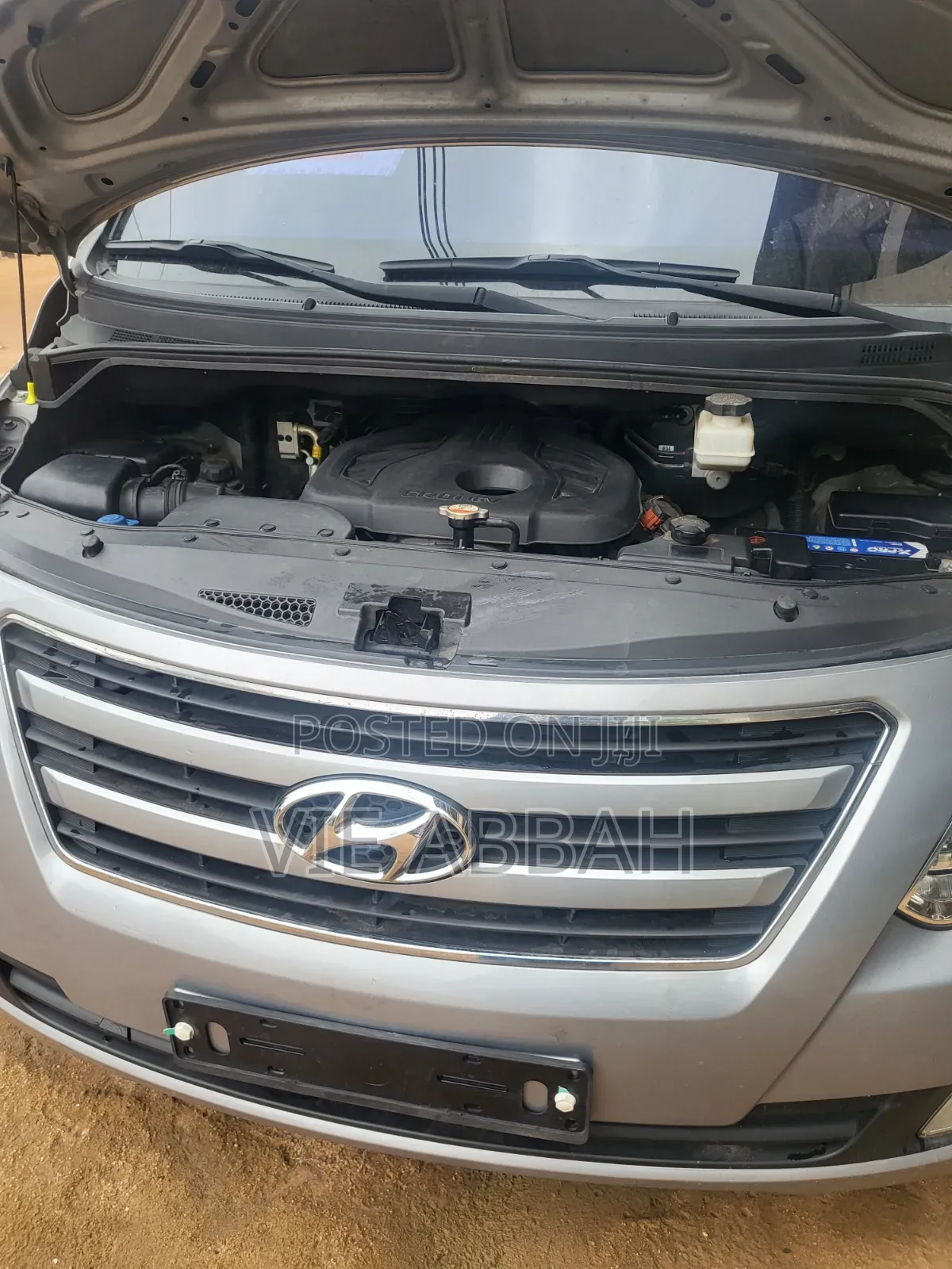 Hyundai H200 2017 Silver