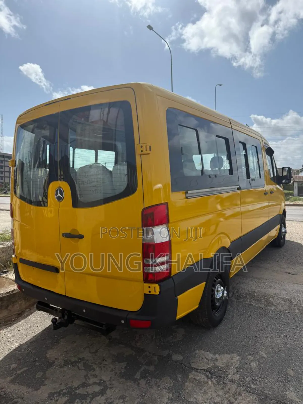 Mercedes-Benz Sprinter 2012 White