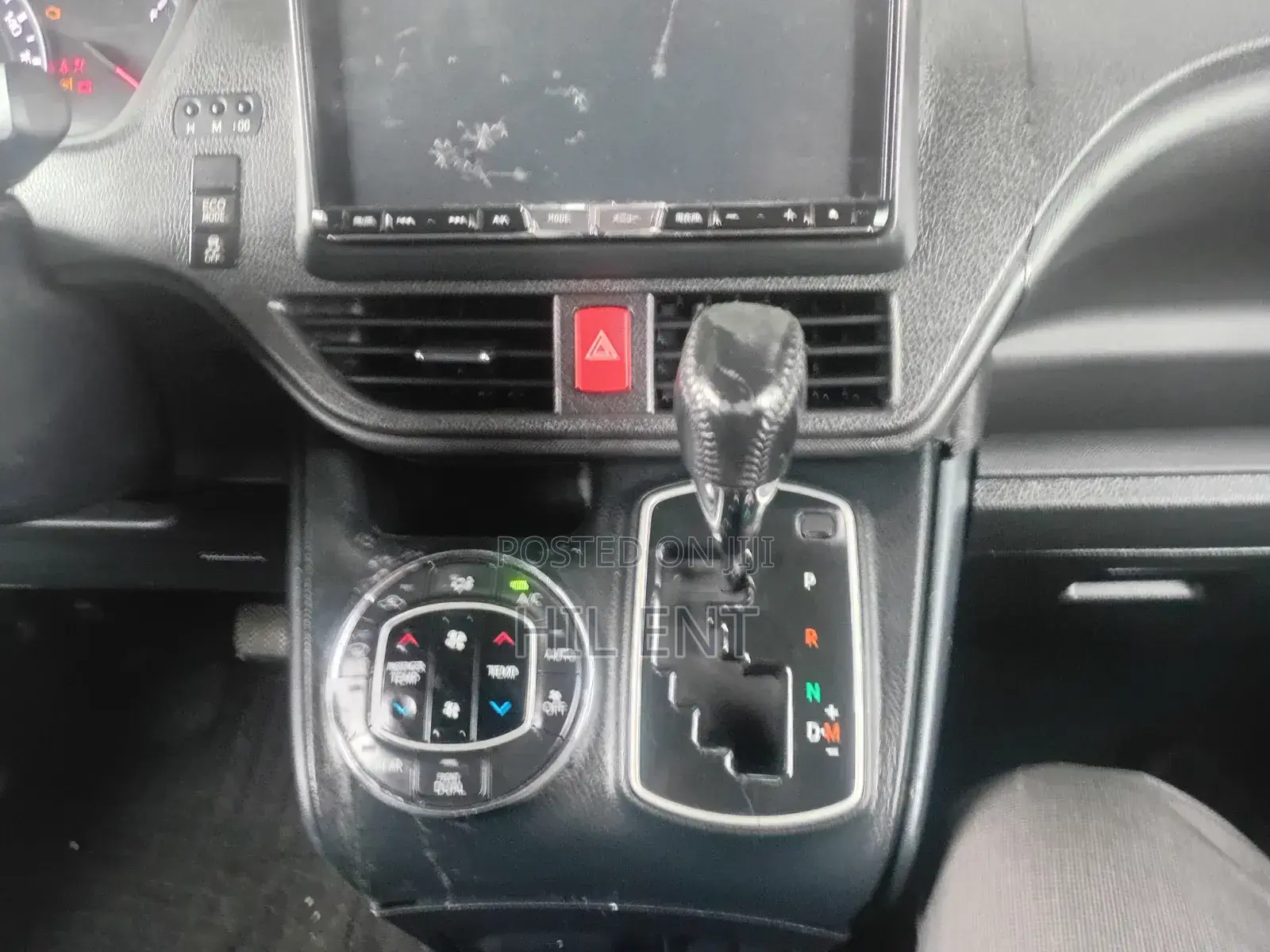 Toyota Voxy 2014 Black