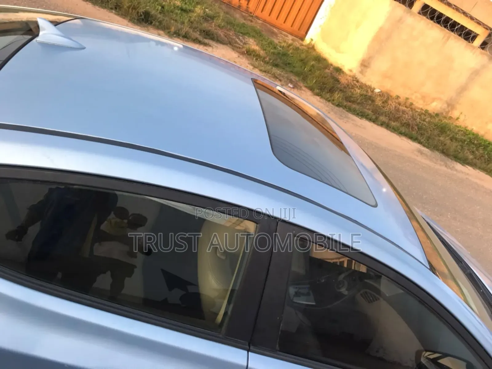 Hyundai Elantra Limited Sedan FWD (1.8L 4cyl 6A) 2013 Blue