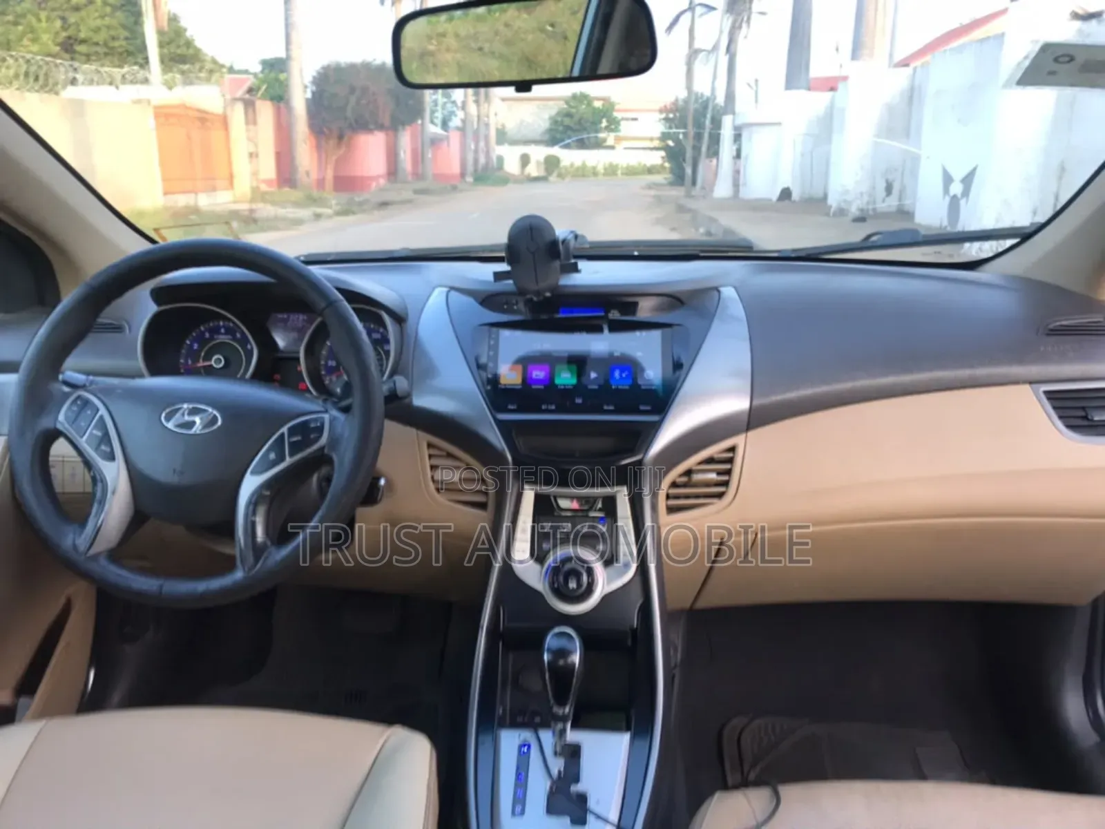 Hyundai Elantra Limited Sedan FWD (1.8L 4cyl 6A) 2013 Blue