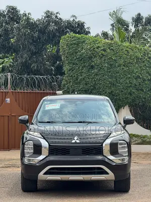 Mitsubishi Outlander SE 2022 Black