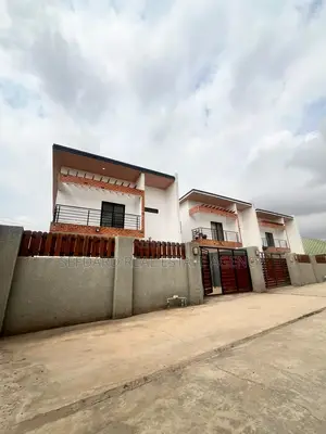 3bdrm Duplex in Sefdard Properties, Oyarifa for sale