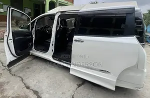 Toyota Voxy 2015 White