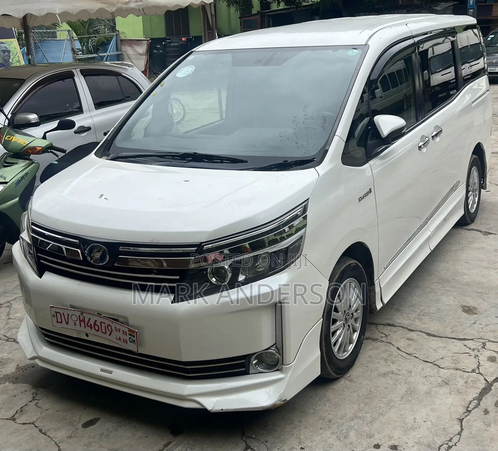 Toyota Voxy 2015 White