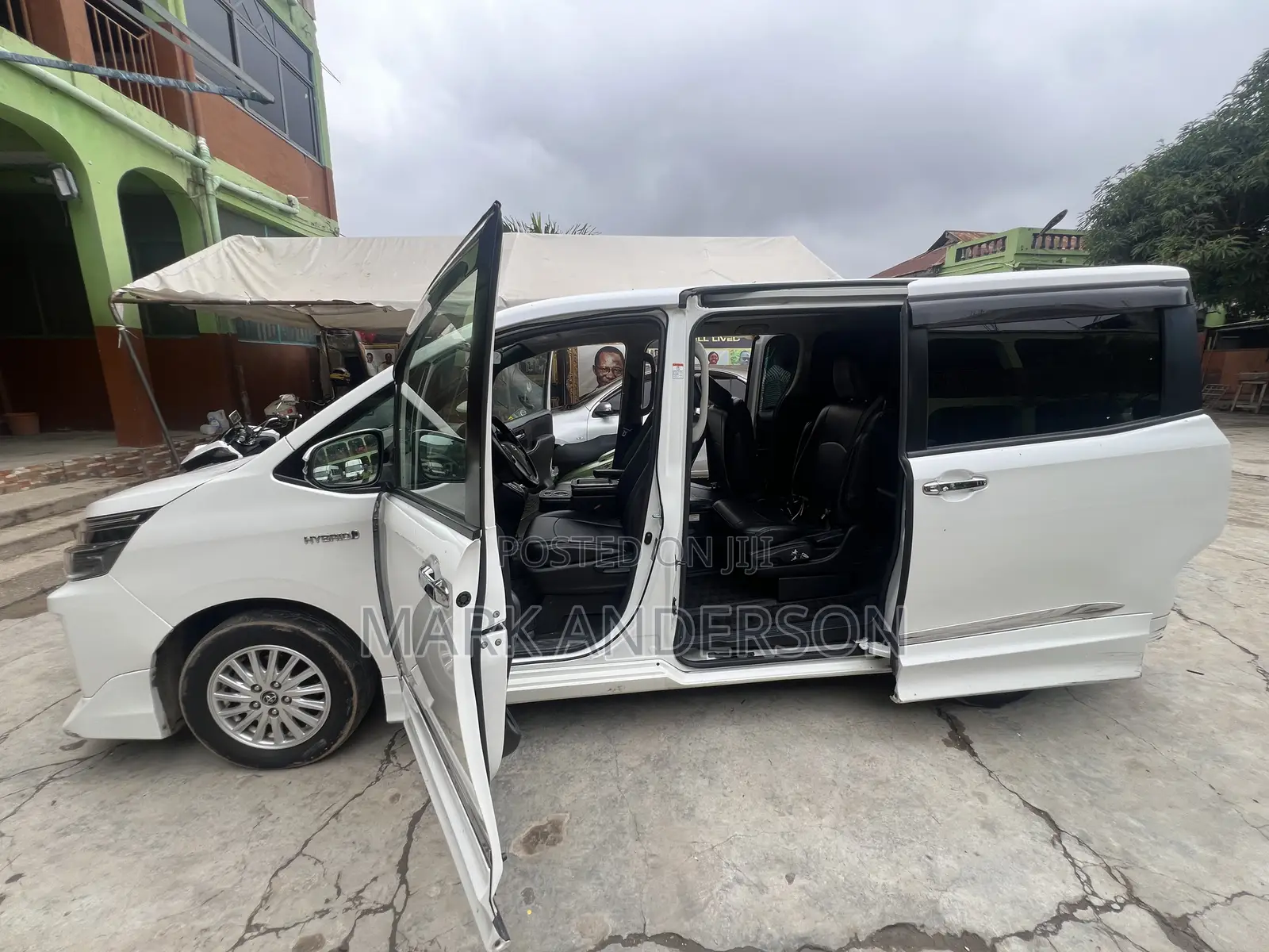 Toyota Voxy 2015 White
