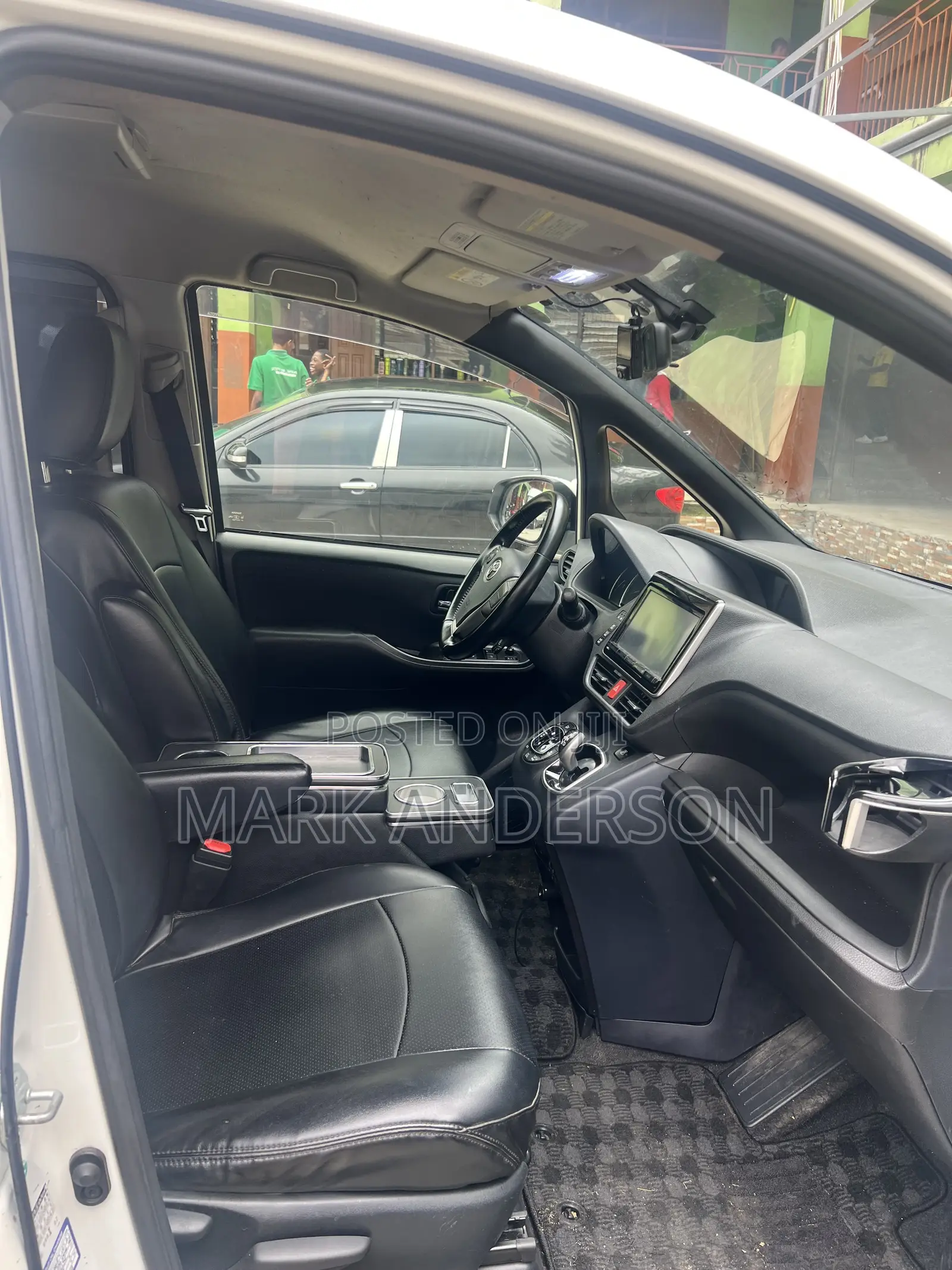 Toyota Voxy 2015 White