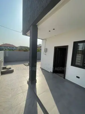 4bdrm Duplex in Sefdard Properties, Oyarifa for sale