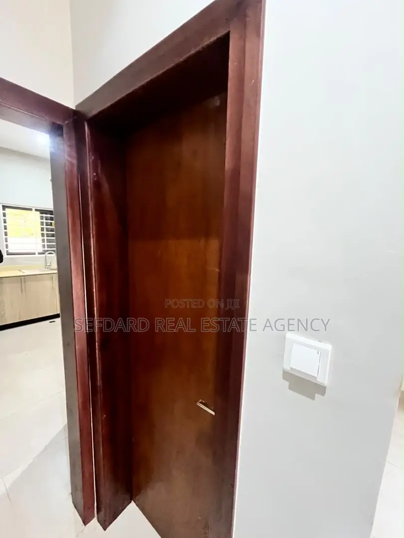 2bdrm House in Sefdard Properties, Oyarifa for sale