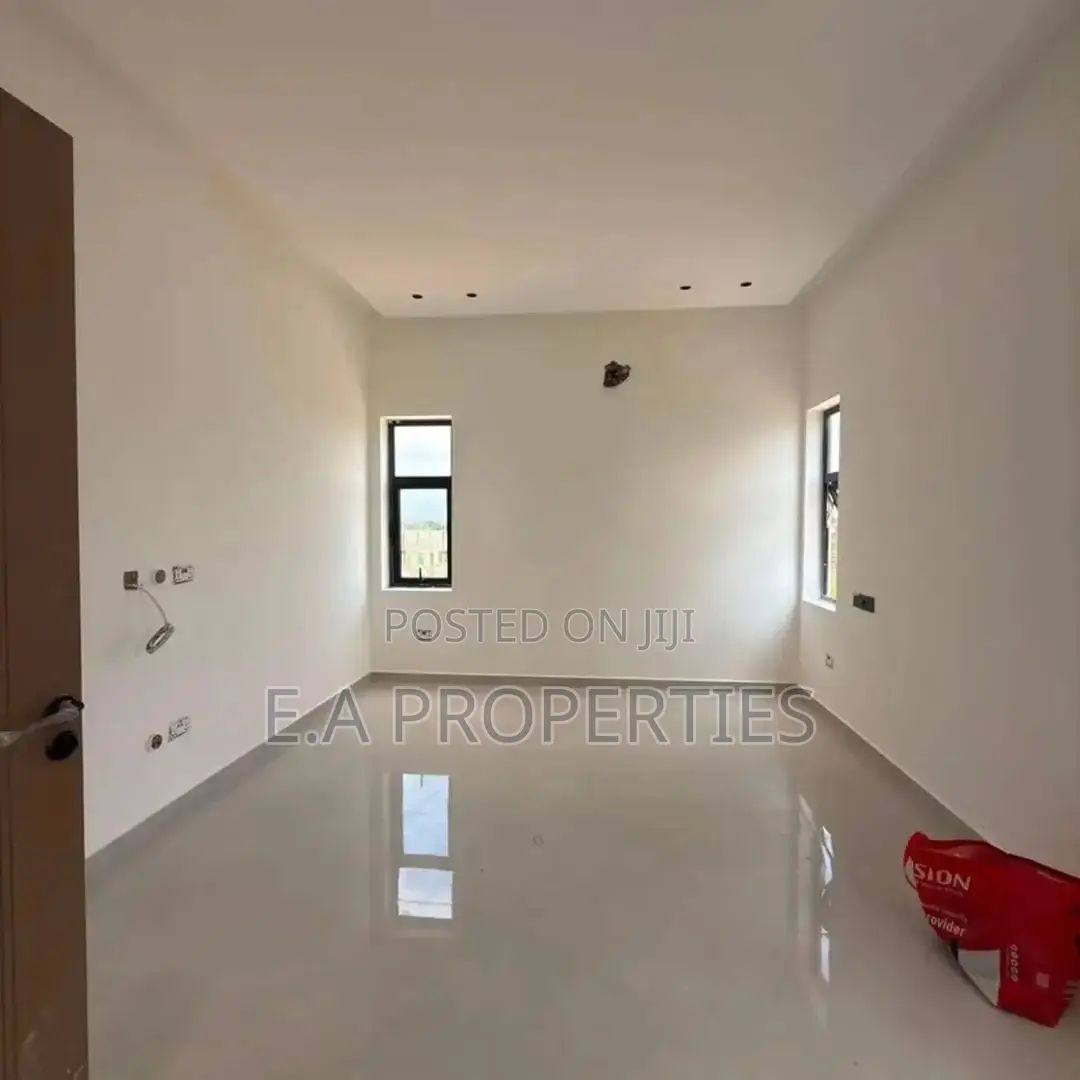 4bdrm House in Ea Properties, School Junction for sale