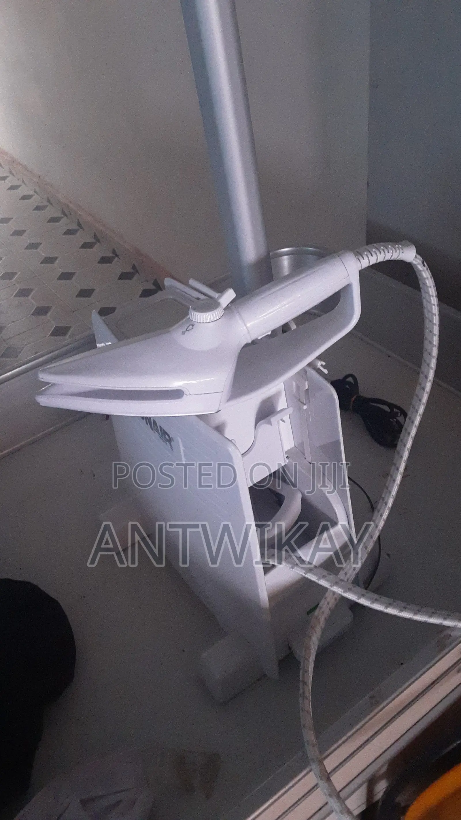 Garment Steamer Iron