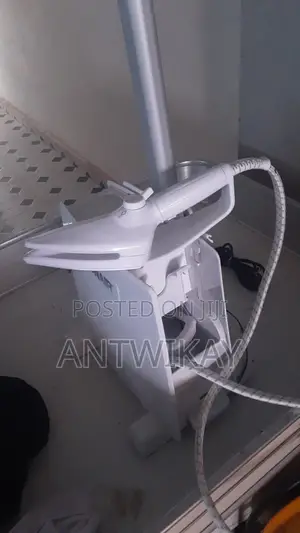 Garment Steamer Iron