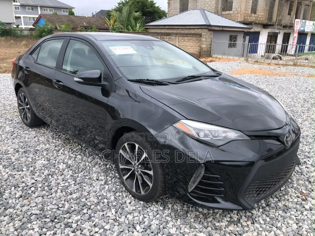 Toyota Corolla SE 4dr Sedan (1.8L 4cyl CVT) 2017 Black