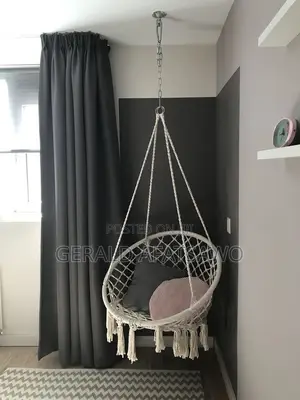 Hangable Chair