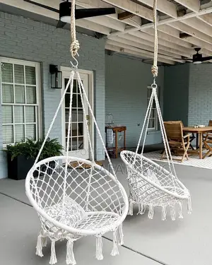 Hangable Chair