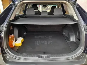 Toyota RAV4 2021 Blue