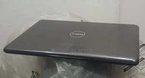 Laptop Dell Inspiron 15 8GB AMD HDD 500GB