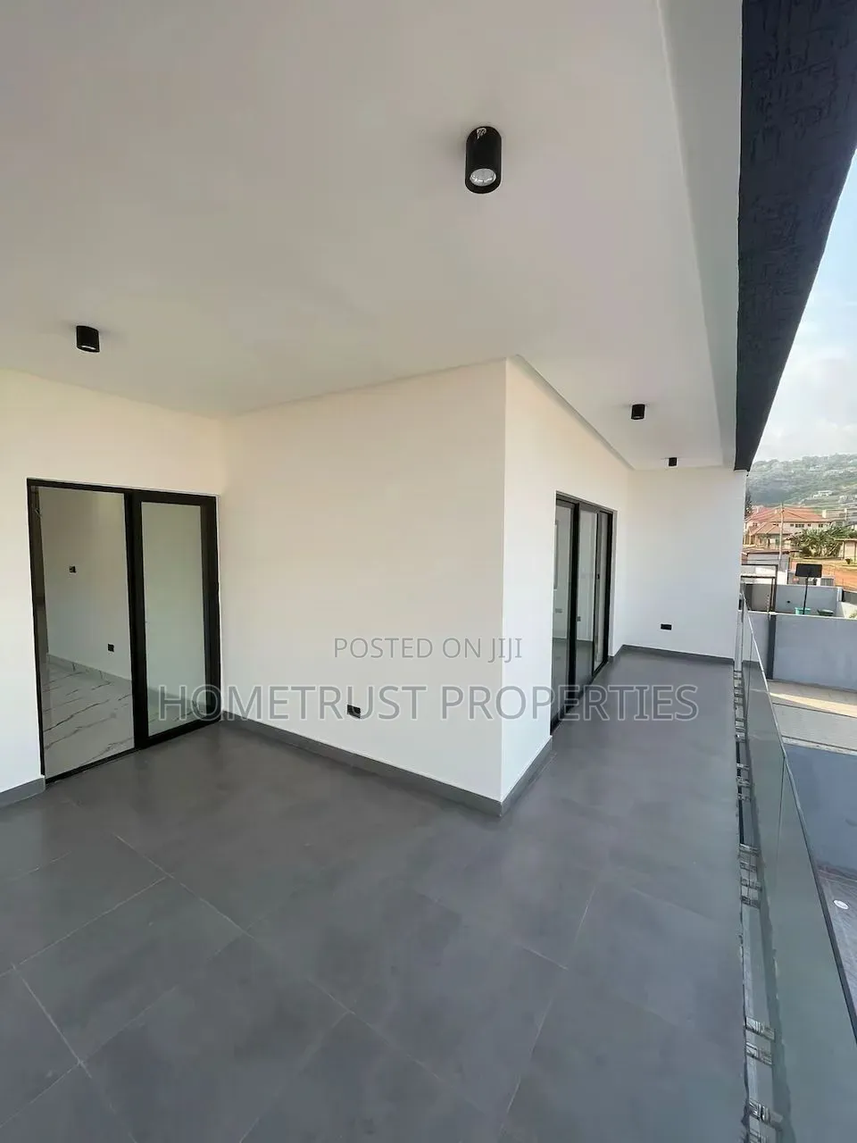 4bdrm Duplex in Oyarifa, Pentecost for sale