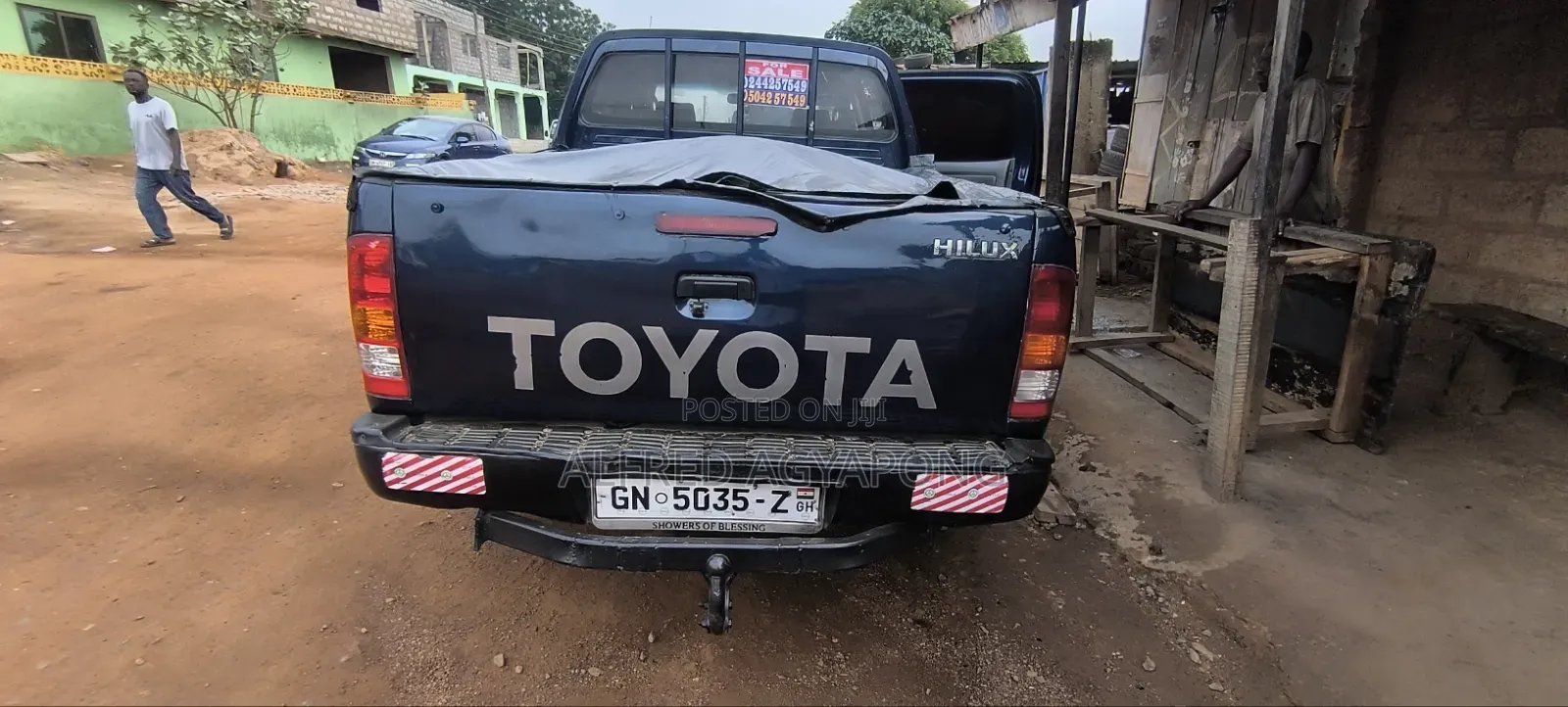 Toyota Hilux 2004 Blue