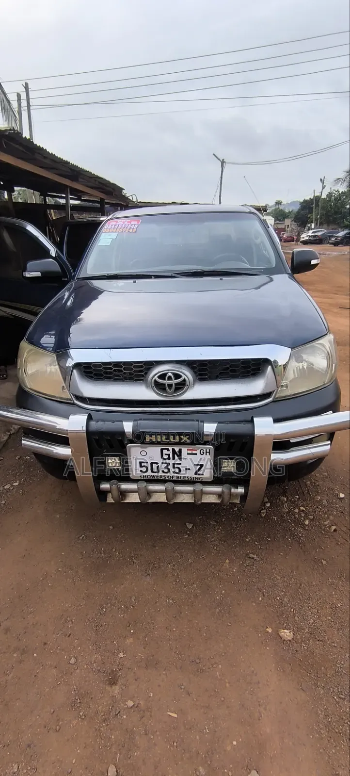 Toyota Hilux 2004 Blue
