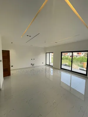 4bdrm Duplex in Oyarifa, Pentecost for sale