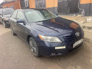 Toyota Camry LE 4dr Sedan (2.4L 4cyl 5A) 2008 Blue