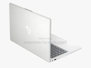 New Laptop HP 8GB Intel Core Ultra 7 SSD 512GB