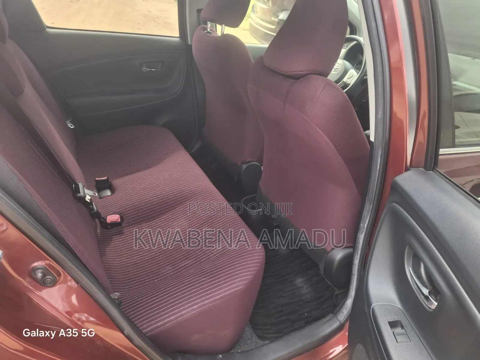 Toyota Vitz 2015 Red