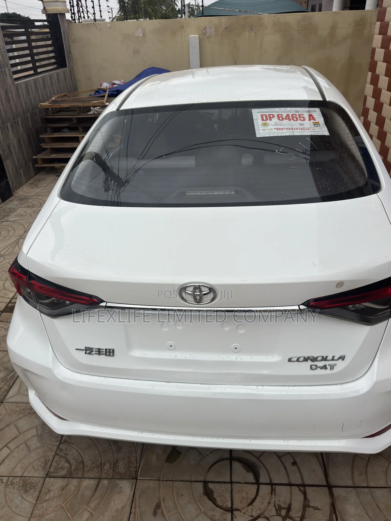 Toyota Corolla LE 2023 White