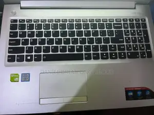Laptop Lenovo Ideapad 3 8GB Intel Core i5 HDD 1T