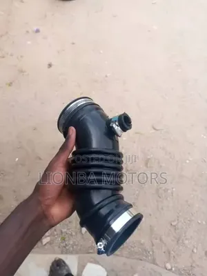 Land Cruiser Prado Air Cleaner Hose ( Not Sensor Type)