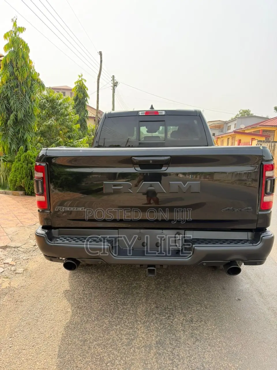 RAM 1500 2020 Black