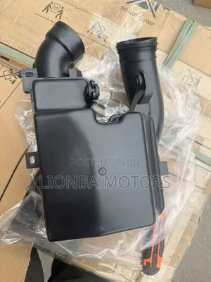 Hyundai Elantra 2017 - 2020 Resonator Box